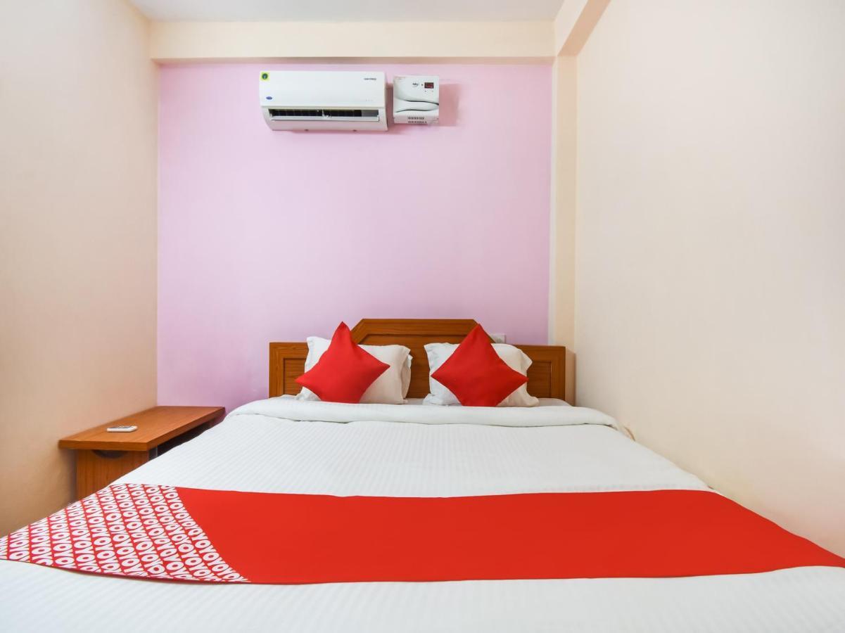 Oyo 61661 Radha Palace 3* Puri