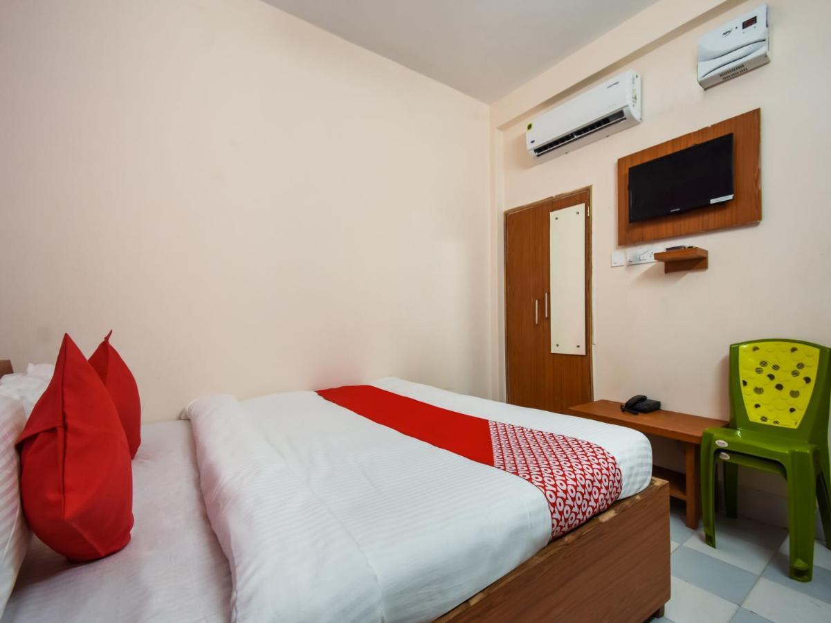 Oyo 61661 Radha Palace Hotel Puri